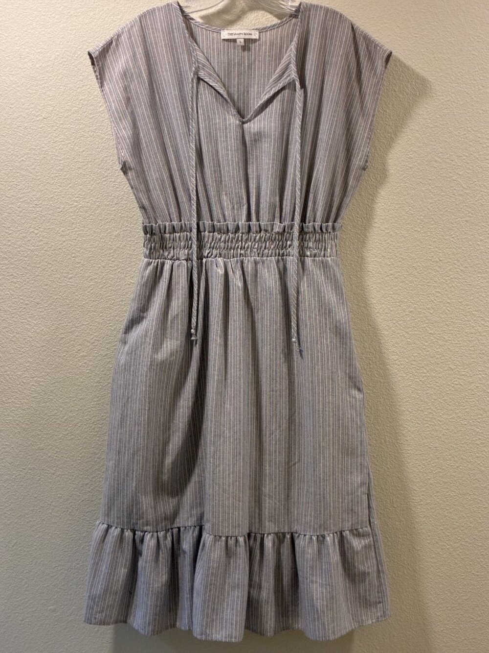 The Vanity Room Striped Linen Blend Blue Drop Sleeveless Midi Dress L EUC